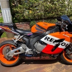 ホンダcbr 1000rr 車検5年3月　走行21700km s...
