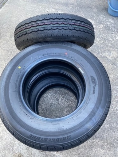 ブリヂストン　エコピア　195/80r15 ４本セット