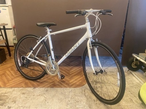 GIANT R3 クロスバイク　700c