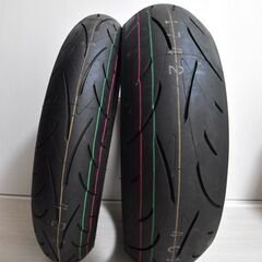 【値下】バイクタイヤ ダンロップ SportMax D214(前...