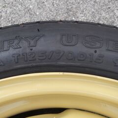 スペアタイヤ　T125/70D15 1本の画像