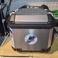 BMW アルミサイドボックス 新品