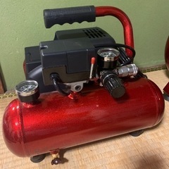 SK11 オイルレス エアコンプレッサー SR-045 SR-L04SPT-01(1台)【SK11】[小型軽量 コンデンサーモーター タンク容量4L](新品、試運転のみ)