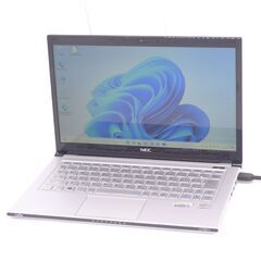 最新Windows11搭載 中古美品 13.3型 銀色 ノートパ...
