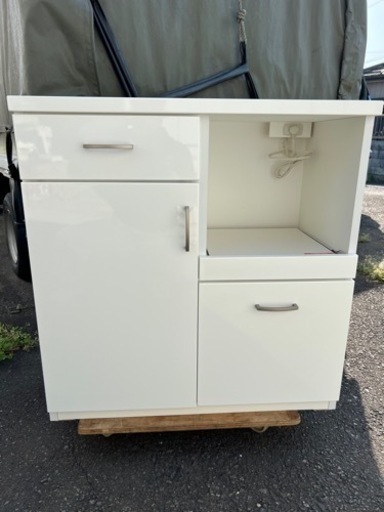 美品■ニトリ キッチンカウンター コパン■ミニ食器棚 レンジ台 ホワイト白■幅80 奥行42 高さ83 cm