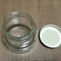 ワンコイン50円【大幅値引き】SOHOLMCAFE オリジナル雑貨 ビン コラボ 箱入り 直径約6.5-9cm 新品 未使用の画像