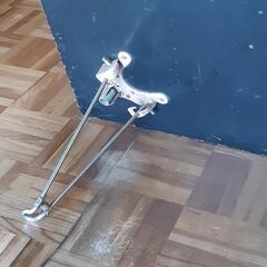 レトロな折りたたみテーブル　の画像