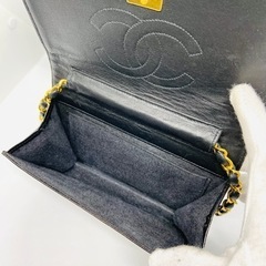 CHANEL シャネル チェーンショルダー エナメル パテント レザー ブラックの画像