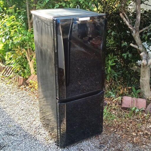 ★カッコいい冷蔵庫‼配達可‼★【MITSUBISHI】 三菱 冷凍 冷蔵庫 146L MR-P15Z サファイアブラック