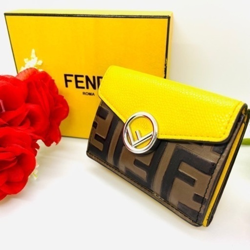 FENDI フェンディー ミニ財布 黄色 ズッカ柄 ダブルF 三つ折り