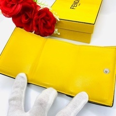 FENDI フェンディー ミニ財布 黄色 ズッカ柄 ダブルF 三つ折り