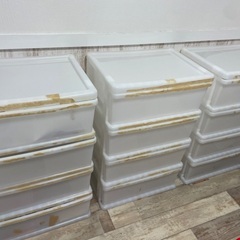 衣装ケース　4つ
