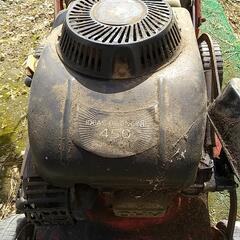 芝刈り機の画像