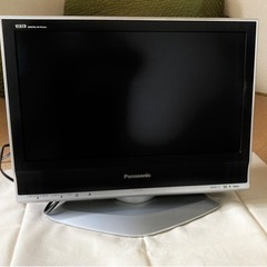 【ジャンク品】VIERA TH-20LX70 テレビ本体のみ