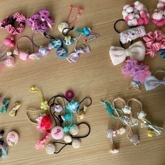 髪の毛　ゴム　ピン　ディズニー　サンリオ　