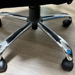 デスクチェア　黒の画像
