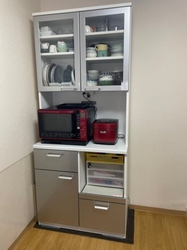 値下げします　食器棚