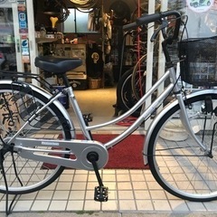 銀のママチャリ　とても綺麗な中古です
