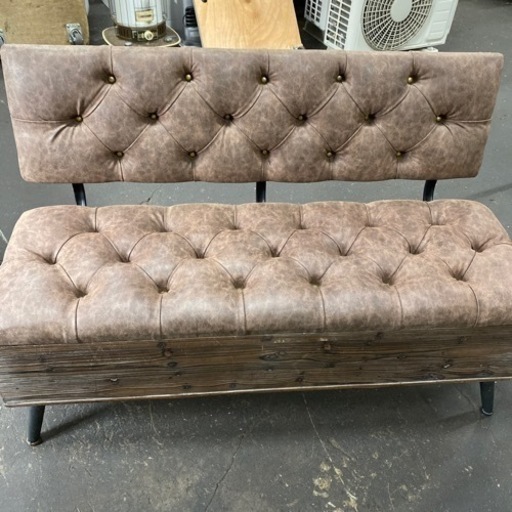 本革　2人掛けソファー　ブラウン