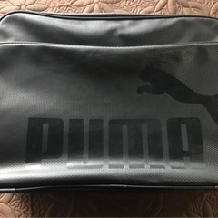 PUMAスポーツバック
