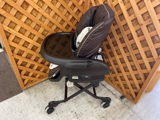 愛品館江戸川店】コンビ ネムリラ 4キャス オートスウィング ロッタ