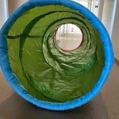 イケア購入　子供用プレイトンネル（折り畳み式）の画像
