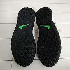 サッカートレシュー 24cm　ナイキ TIEMPOの画像