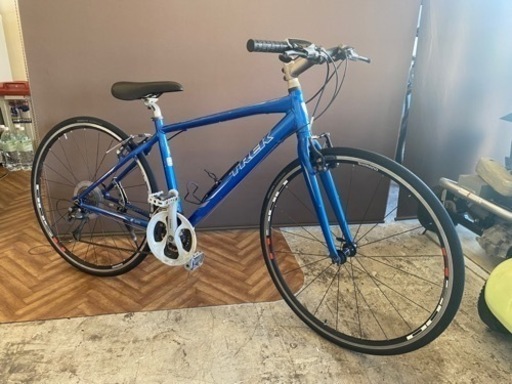 TREK 7.3FX クロスバイク　3x8s