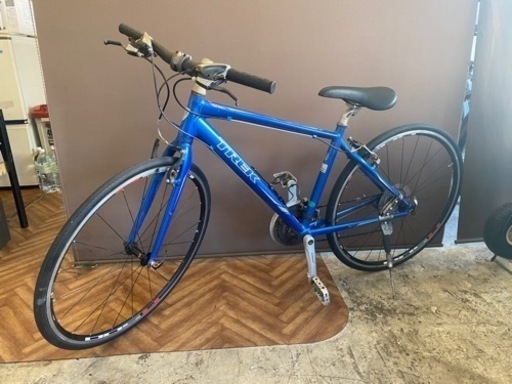 TREK 7.3FX クロスバイク　3x8s