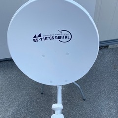 衛星テレビアンテナの画像