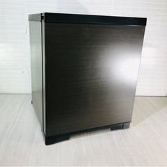 高年式🌟美品🌟ブラウン🌟木目調🌟小型冷蔵庫🌟左開き😻
