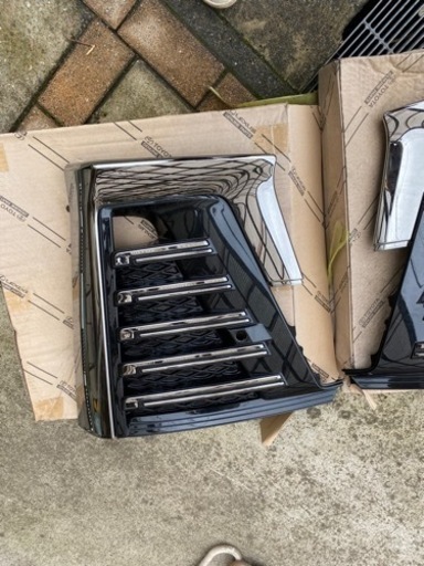 ヴェルファイアパーツ