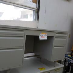 G:928124　事務机（両袖）