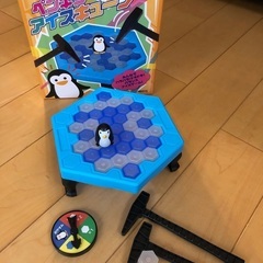 おもちゃ　ペンギン　アイスキューブ
