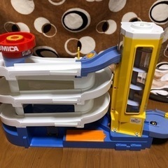 トミカ　スーパーオート　トミカビルの画像