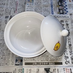 新品未使用　チキンラーメンどんぶり　フタ付き