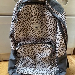 【未使用品】gap kids キャスター付きリュック