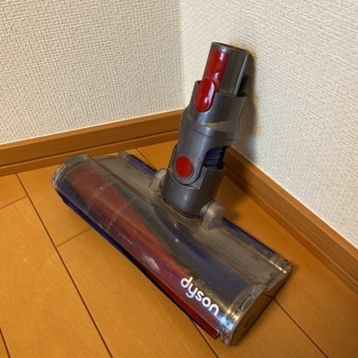 ダイソン V8 ソフトローラークリーナーヘッド　ジャンクです
