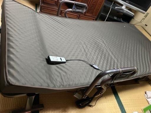 電動リクライニングベッド