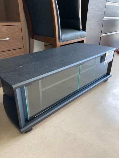 ガラス扉テレビボード