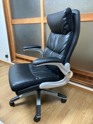 お譲り先決まりました！デスクチェアお譲りします