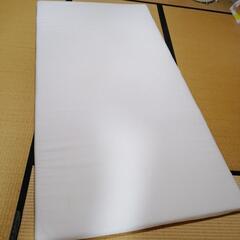 シングルサイズのマットレスの画像