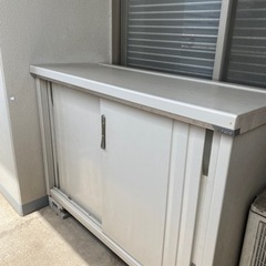 タクボ物置