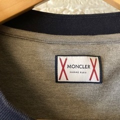 正規品 MONCLER グレー Tシャツ Mサイズの画像