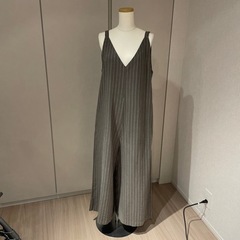 【決まりました】UNIQLOのサロペットSサイズ