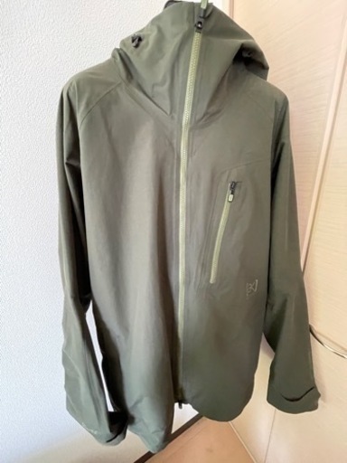 【値下げ中】BURTON ak 上下セット　ビブパン