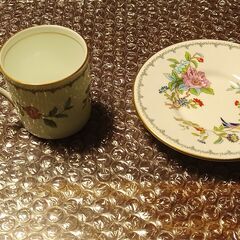 エインズレイ Aynsley カップ&ソーサーの画像