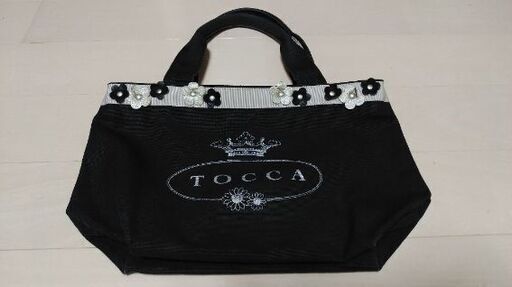 TOCCA★お花チャーム付きキャンバストート黒