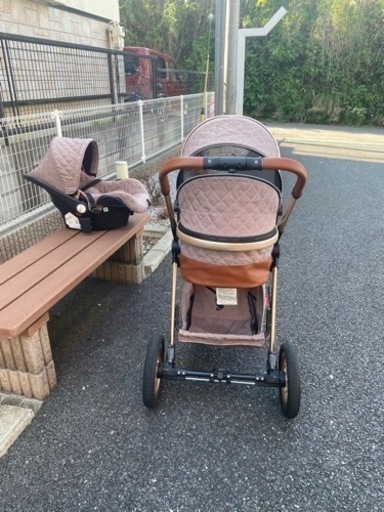 [受け取り決定済み]Bolina-3 in 1ベビーカー