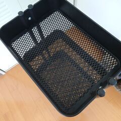 IKEA　ワゴン　ブラック　SNS定番の人気ワゴンですの画像